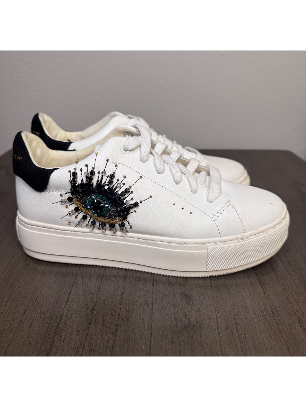 Kurt Geiger London Embellished Eye Sneakers – Size 7